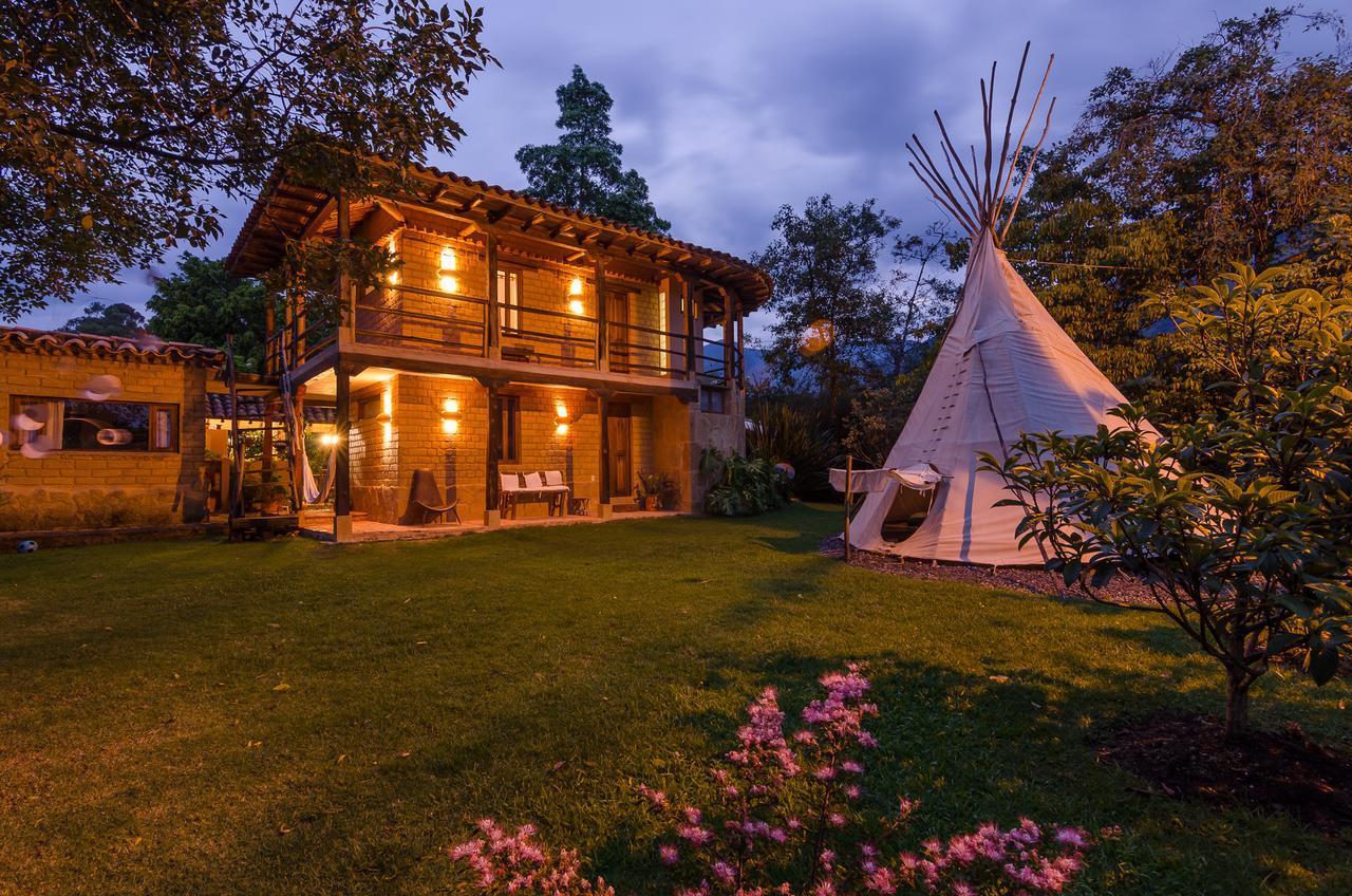 Hostal Casa Del Arte Роблес Экстерьер фото