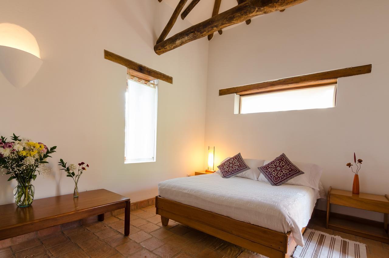 Hostal Casa Del Arte Роблес Экстерьер фото